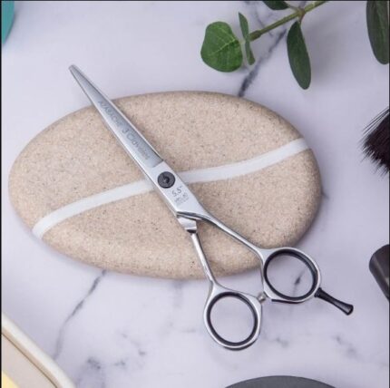 3 CLAVELES TIJERA PROFESIONAL 5'5'' AZABACHE